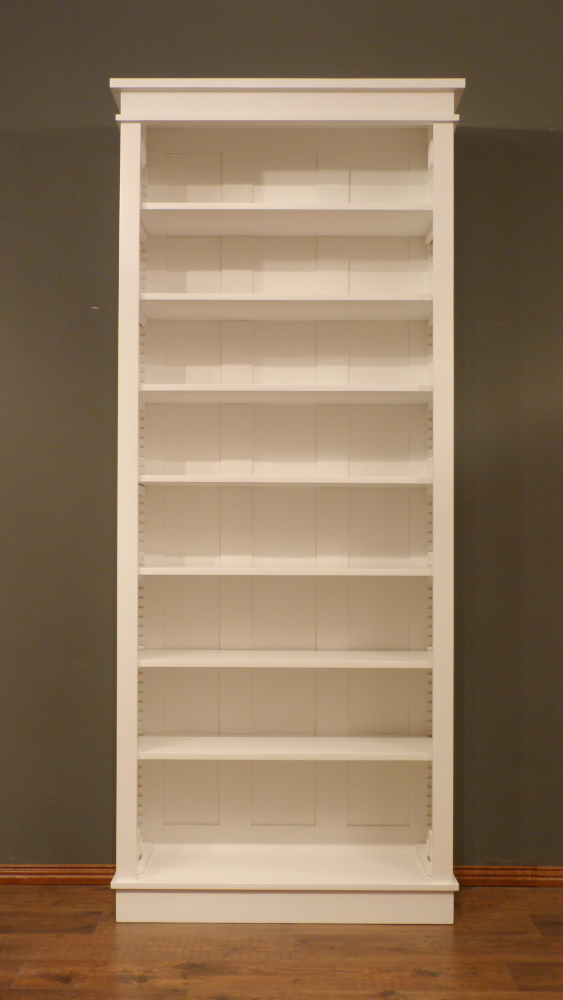 Massivholz Bücherregal im Bauhausstil Massivholz Bücherregal im Bauhausstil