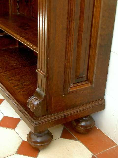 Sockel vom Bücherregal EINER7 - Bild 6 Sockel vom Bücherregal EINER7 - Bild 6