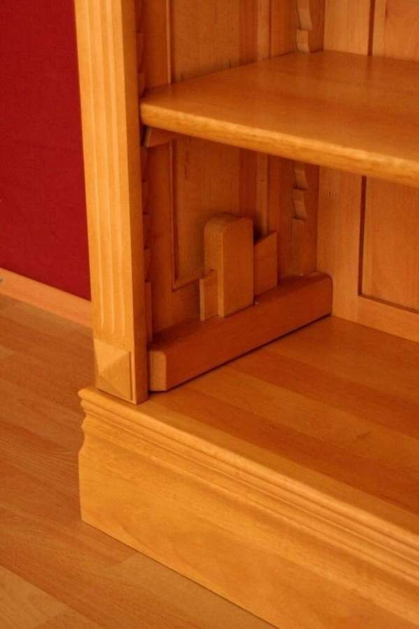 untere Detailansicht vom Bücherregal EINER18 - Bild 7 untere Detailansicht vom Bücherregal EINER18 - Bild 7