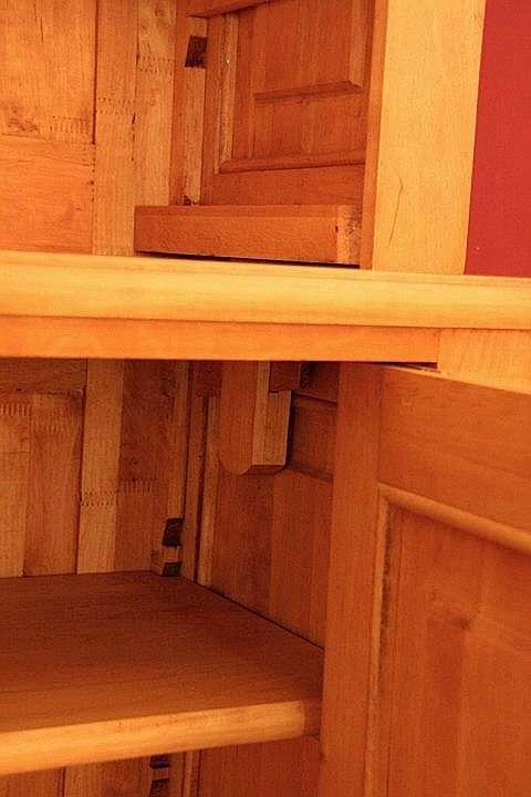 Holzklammer am Bücherregal Erle EINER28 - Bild 6 Holzklammer am Bücherregal Erle EINER28 - Bild 6