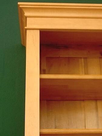 Kopfbereich und Blende vom Bücherregal EINER19 - Bild 5 Kopfbereich und Blende vom Bücherregal EINER19 - Bild 5