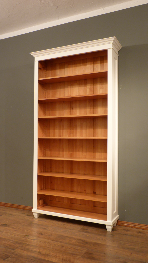Massivholz Bücherregal im klassischen Stil, komplett zerlegbar Massivholz Bücherregal im klassischen Stil, komplett zerlegbar