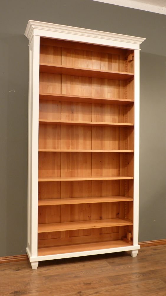 Massivholz Bücherregal im klassischen Stil, komplett zerlegbar Massivholz Bücherregal im klassischen Stil, komplett zerlegbar