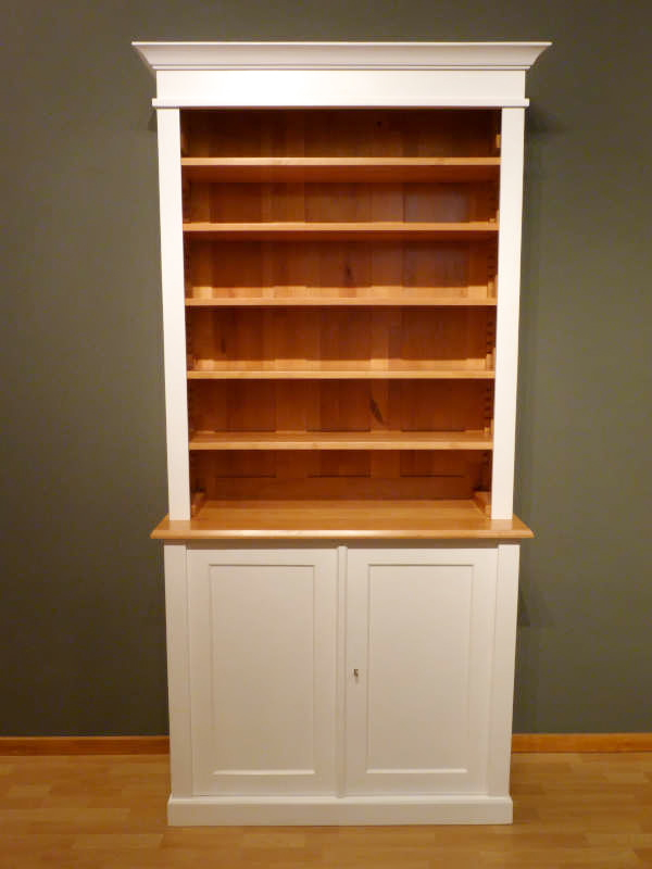 Massivholz Bücherregale nach Maß, Erle Natur/ weiss lasiert, EINER17 Massivholz Bücherregale nach Maß, Erle Natur/ weiss lasiert, EINER17