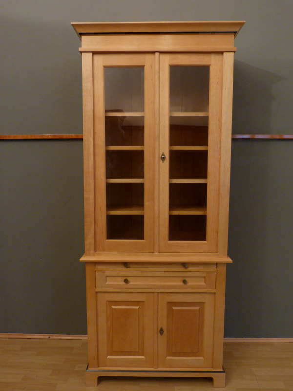 Massivholz Bücherregale nach Maß, Bücher/Geschirrschrank Massivholz Bücherregale nach Maß, Bücher/Geschirrschrank