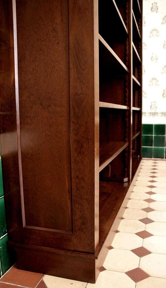 schlichte Füllung am Regal DOPPLER24 - Bild 8 schlichte Füllung am Regal DOPPLER24 - Bild 8