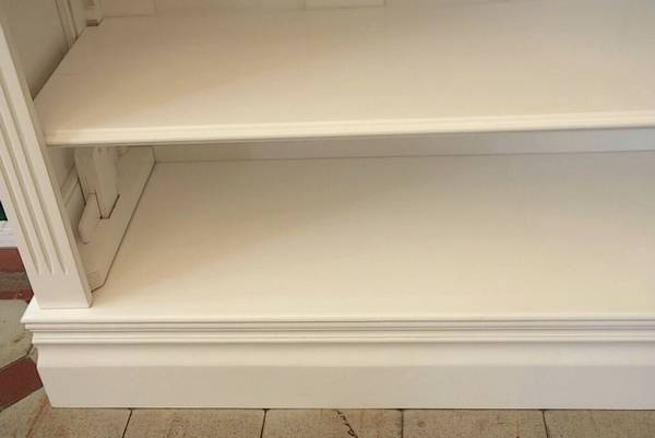 Sockelbereich vom Regal DOPPLER18 - Bild 8 Sockelbereich vom Regal DOPPLER18 - Bild 8