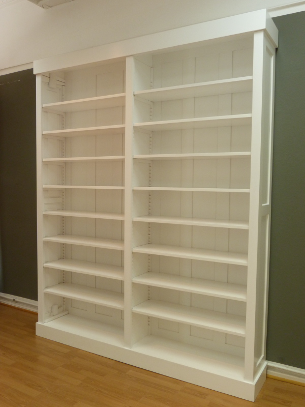 Massivholz Bücherregale nach Maß, Erle weiss lasiert Massivholz Bücherregale nach Maß, Erle weiss lasiert