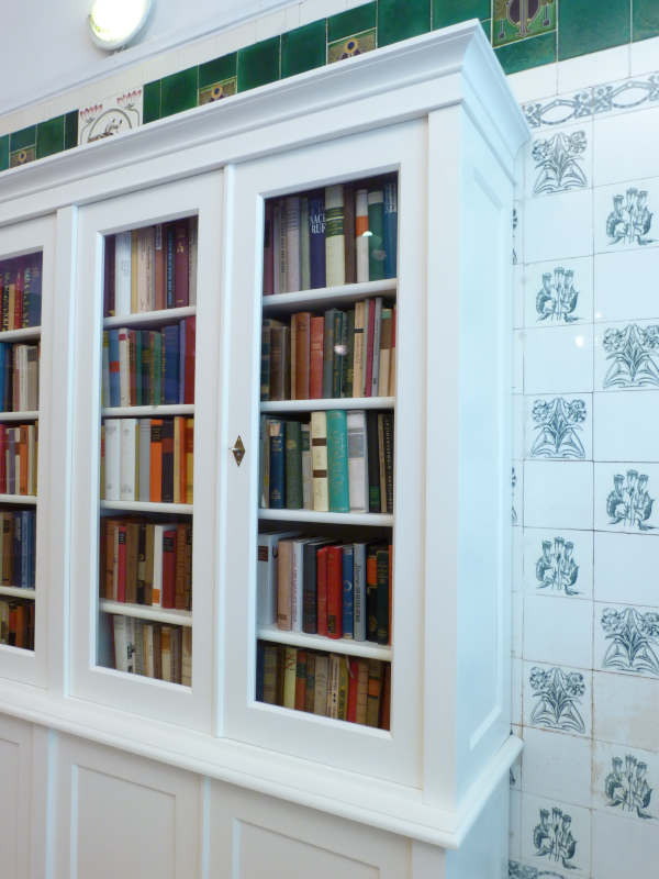 Bücherschrank mit Glastüren Shabby Chic DREIER30 Bücherschrank mit Glastüren Shabby Chic DREIER30