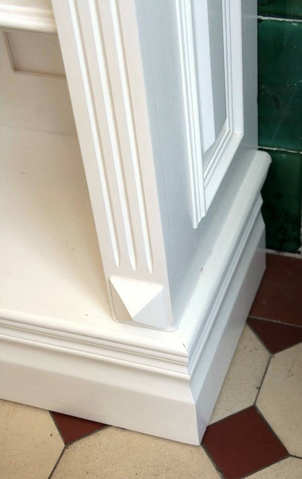 Sockelausschnitt und Diamantapplikation vom DREIER1 - Bild 8 Sockelausschnitt und Diamantapplikation vom DREIER1 - Bild 8