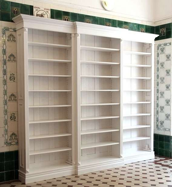 Bücherregal weiß lasiert im Gründerzeitstil DREIER1 - Bild 3 Bücherregal weiß lasiert im Gründerzeitstil DREIER1 - Bild 3