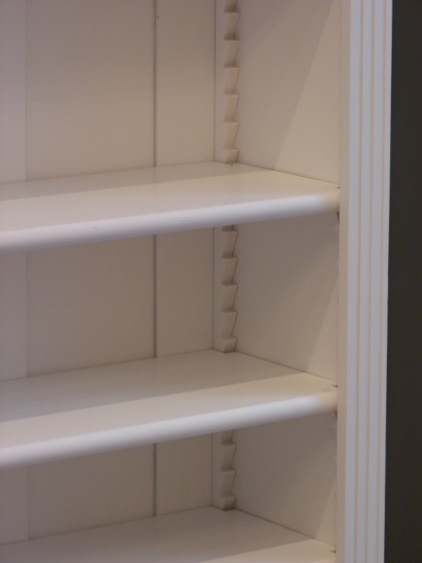 Massivholz Bücherregal, dreifach strukturiert Massivholz Bücherregal, dreifach strukturiert