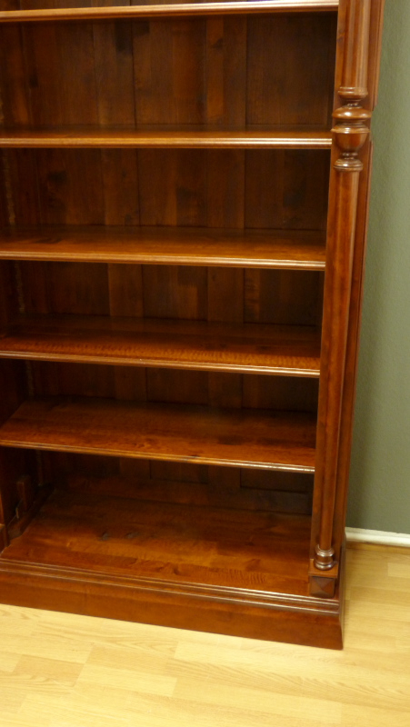 Massivholz Bücherregal mit Säulen und Leiter auch nach Maß Massivholz Bücherregal mit Säulen und Leiter auch nach Maß