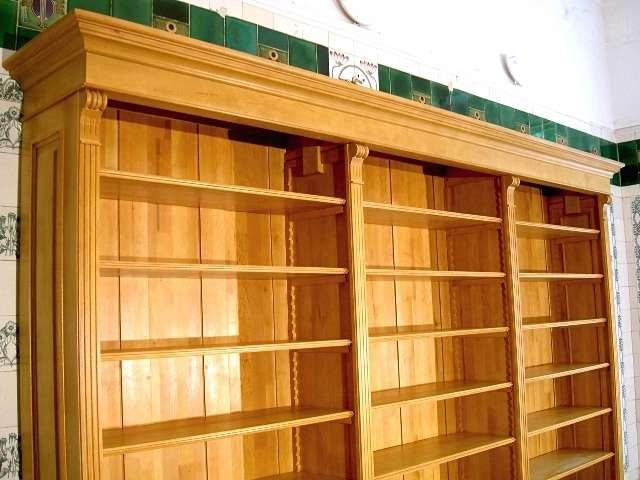 obere Regalansicht mit Gründerzeitschnecken DREIER28 - Bild 2 obere Regalansicht mit Gründerzeitschnecken DREIER28 - Bild 2