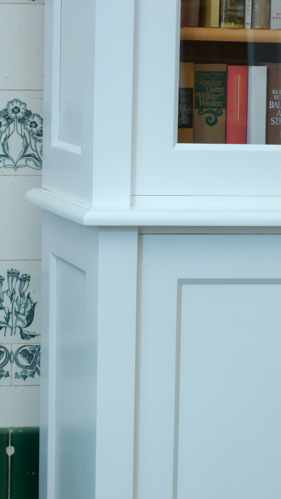 Bibliotheksschrank, massiv Erle Bibliotheksschrank, massiv Erle