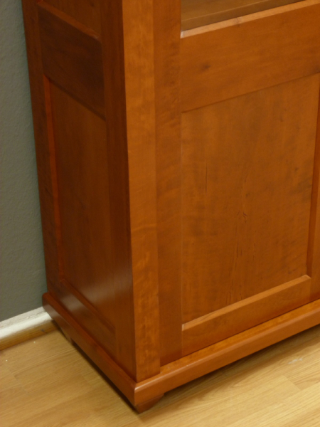 Bücherschränke nach Maß, Massivholz Bücherschrank mit zwei Türen Bücherschränke nach Maß, Massivholz Bücherschrank mit zwei Türen