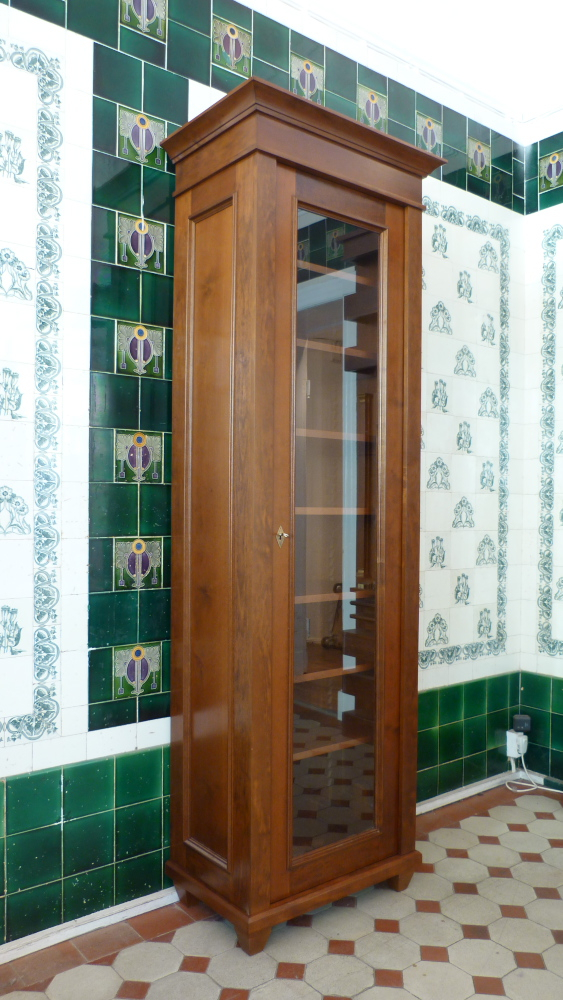 Massivholz Bücherschrank, komplett zerlegbar und alle Böden verstellbar Massivholz Bücherschrank, komplett zerlegbar und alle Böden verstellbar