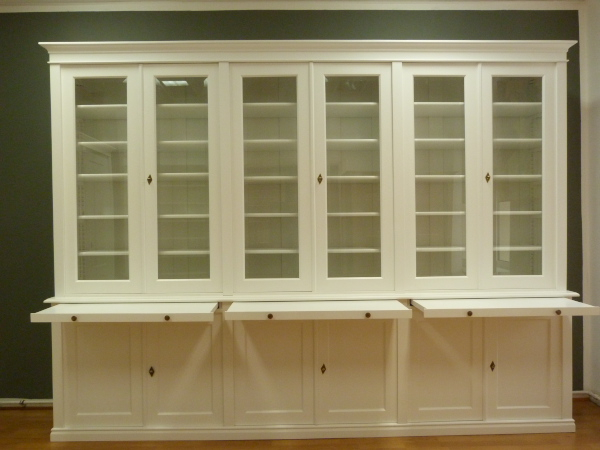 Massivholz Bücherschränke nach Maß, zwölftüriger Bücherschrank mit Tablettauszügen Massivholz Bücherschränke nach Maß, zwölftüriger Bücherschrank mit Tablettauszügen