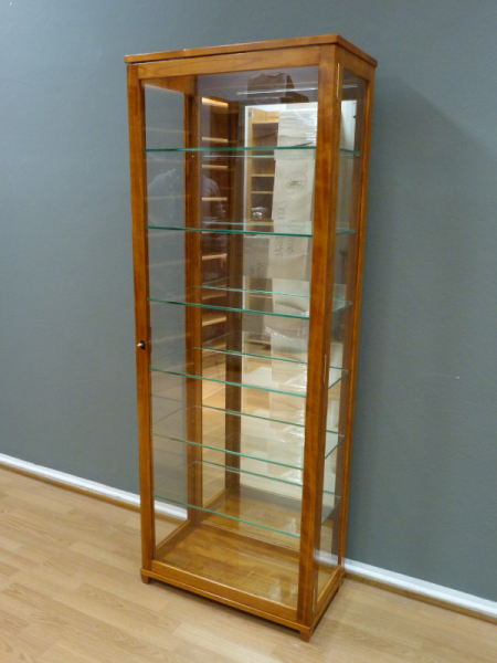 Kirschholzmöbel nach Maß, Vitrine mit Glasböden, verspiegelt, handpoliert Kirschholzmöbel nach Maß, Vitrine mit Glasböden, verspiegelt, handpoliert