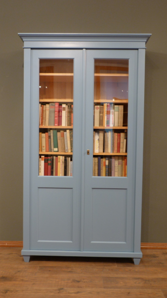 Massivholz Bücherschränke nach Maß, zweitüriger Bücherschrank, massiv Erle, Pastelblau lasiert Massivholz Bücherschränke nach Maß, zweitüriger Bücherschrank, massiv Erle, Pastelblau lasiert