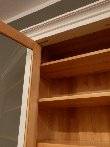 Massivholz Bücherschränke nach Maß, zweitüriger Bücherschrank, massiv Erle, weiss lasiert Massivholz Bücherschränke nach Maß, zweitüriger Bücherschrank, massiv Erle, weiss lasiert