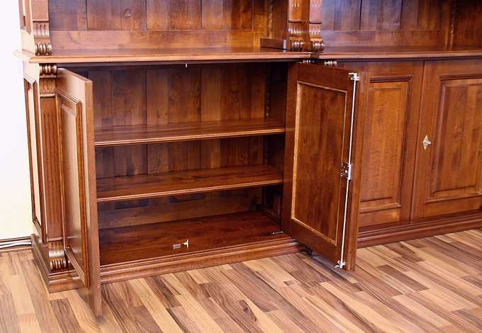 Türen mit Stangenschloss vom Eckregal ECKE7 - Bild 5 Türen mit Stangenschloss vom Eckregal ECKE7 - Bild 5