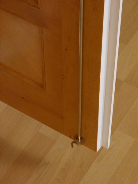 Kleiderschrank, Massivholz Erle, weiss lasiert Kleiderschrank, Massivholz Erle, weiss lasiert