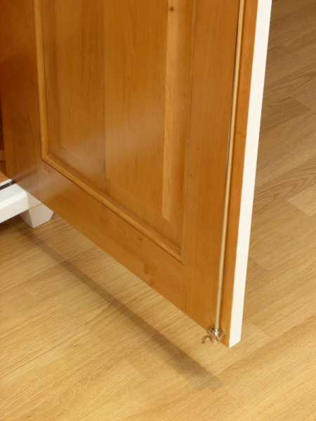 Kleiderschränke nach Maß, klassischer Kleiderschrank, Erle weiss lasiert Kleiderschränke nach Maß, klassischer Kleiderschrank, Erle weiss lasiert