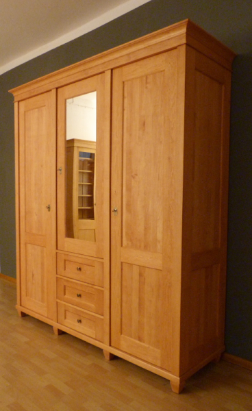 Kleiderschrank 1-2 Kleiderschrank 1-2