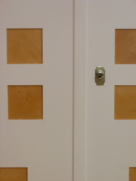 Kleiderschrank, Massivholz Erle, weiss lasiert Kleiderschrank, Massivholz Erle, weiss lasiert