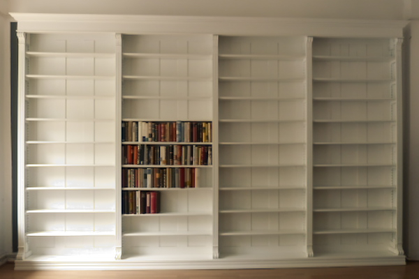 Bücherwand im Gründerzeitstil, massiv Erle Bücherwand im Gründerzeitstil, massiv Erle