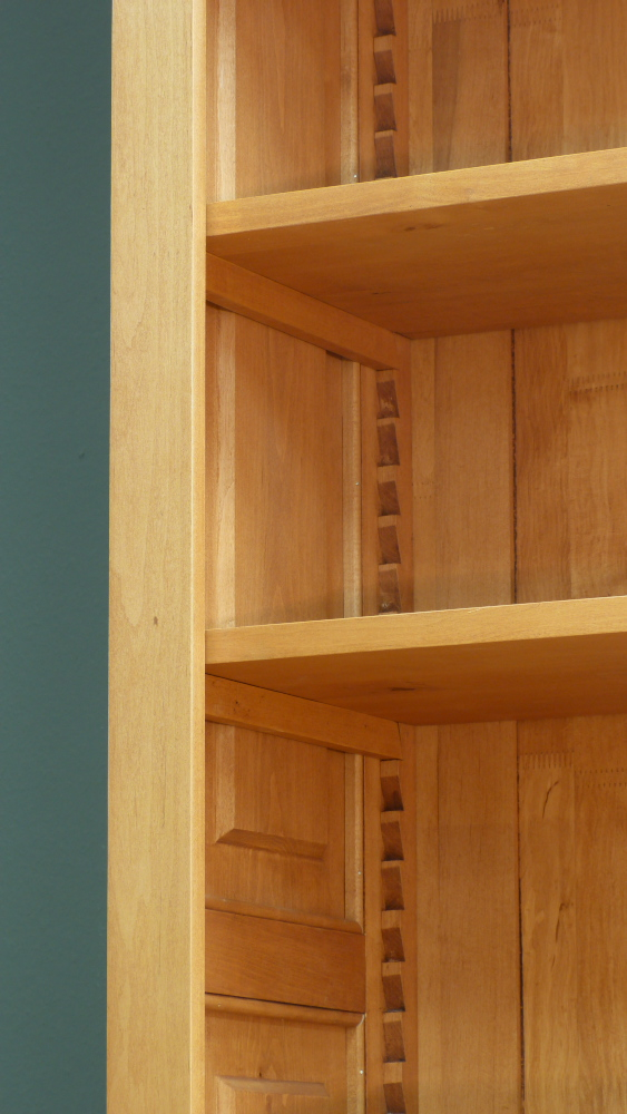 Massivholz Bücherwand mit Glastüren Massivholz Bücherwand mit Glastüren