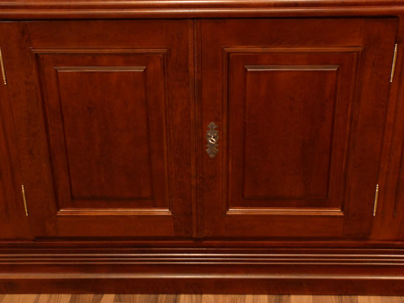 Massivholz Bücherregale nach Maß, Monumentale Ausführung mit Säulen Massivholz Bücherregale nach Maß, Monumentale Ausführung mit Säulen