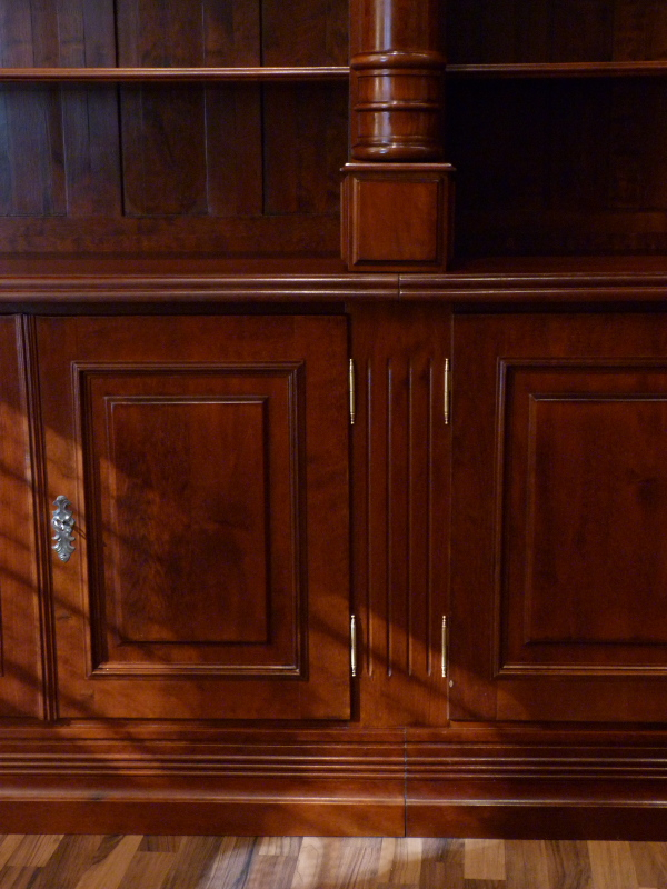 Bücherregale nach Maß, Massivholz Regal, monumentale Ausführung mit Säulen Bücherregale nach Maß, Massivholz Regal, monumentale Ausführung mit Säulen