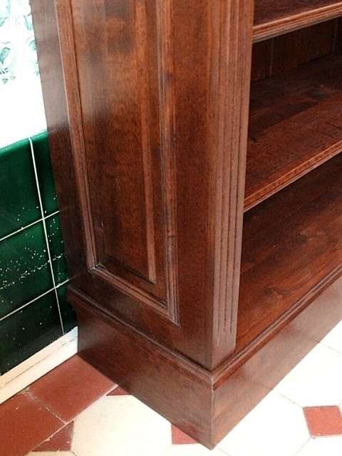 Sockel und Seite der Bücherwand WAND7 - Bild 6 Sockel und Seite der Bücherwand WAND7 - Bild 6