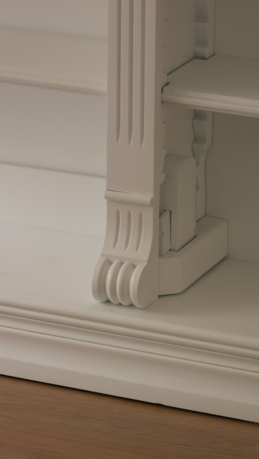 Bücherwand im Gründerzeitstil, massiv Erle Bücherwand im Gründerzeitstil, massiv Erle