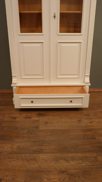 Massivholz Bücherschrank im Gründerzeitstil