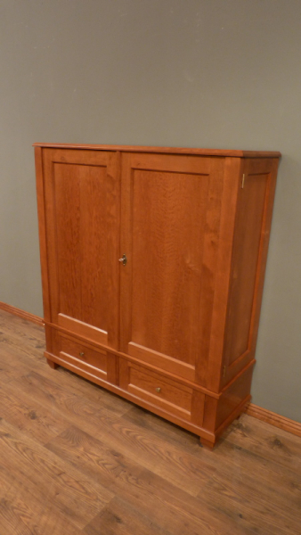 Schrank Massivholz 2 Türen Wäscheschrank massiv Erle mit 2 Holztüren