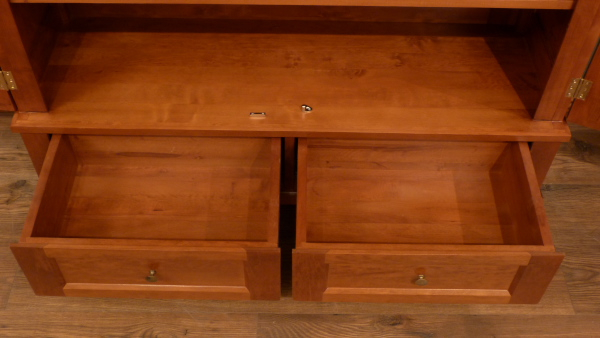 Schrank Massivholz 2 Türen Wäscheschrank massiv Erle mit 2 Holztüren