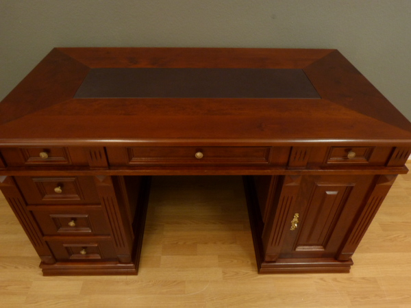 Massivholz Schreibtische nach Maß