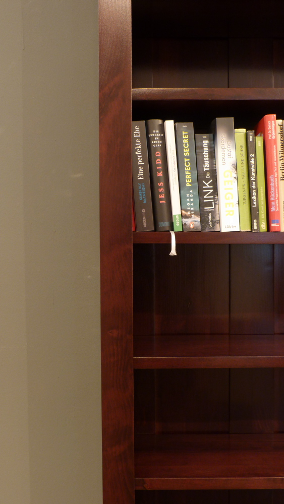 Massivholz Bücherregal im Bauhausstil, massiv Erle, zerlegbar