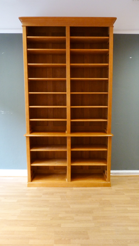 Massivholz Bücherregale nach Maß, gebrauchtes Bücherregal in schlichter Gestaltung