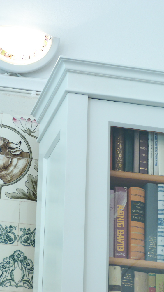 Bibliotheksschrank, massiv Erle