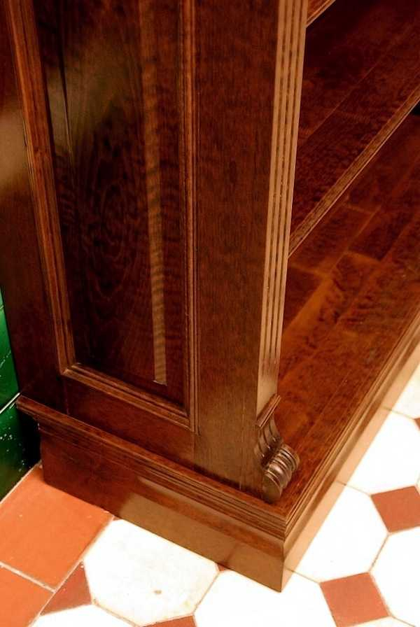 Sockel mit Gründerzeitschnecke vom Regal DOPPLER5 - Bild 8