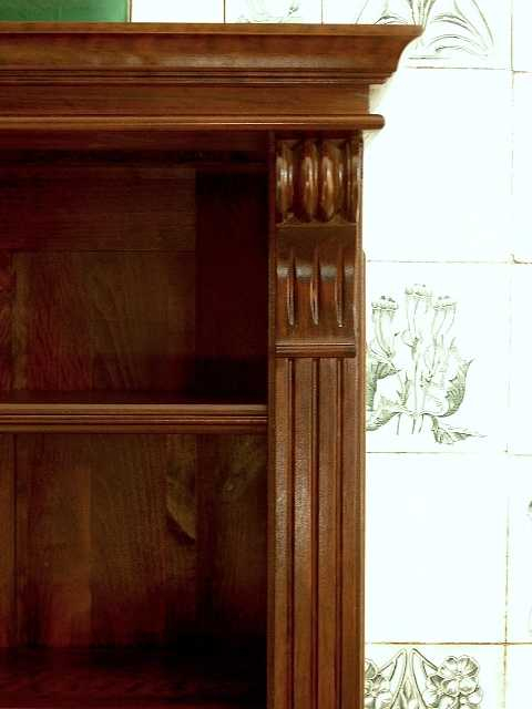 Regal mit Gründerzeit Applikationen EINER7 - Bild 5