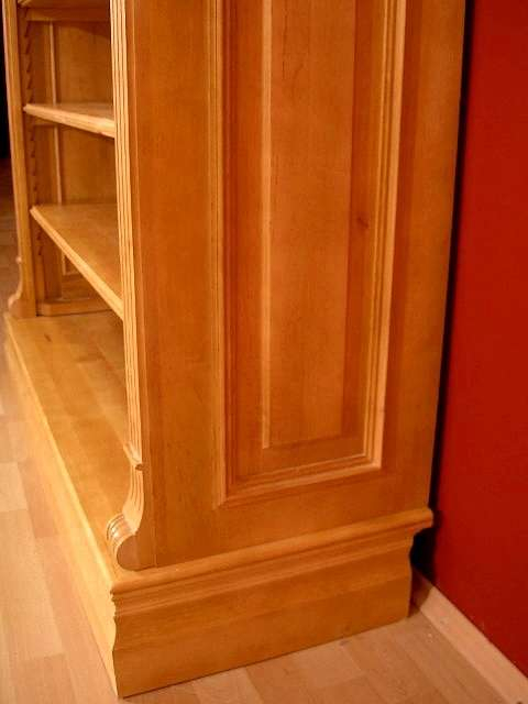 untere Seitenansicht vom Bücherregal EINER22 - Bild 5