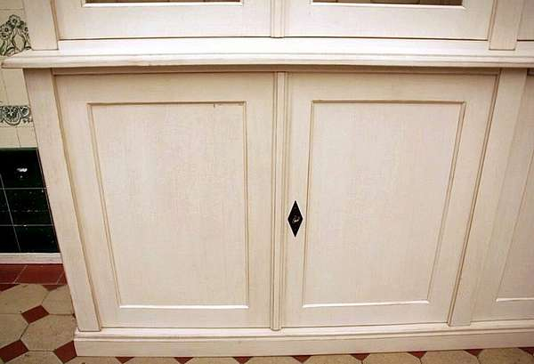 geschlossene Türen vom Bücherschrank DREIER27 - Bild 11