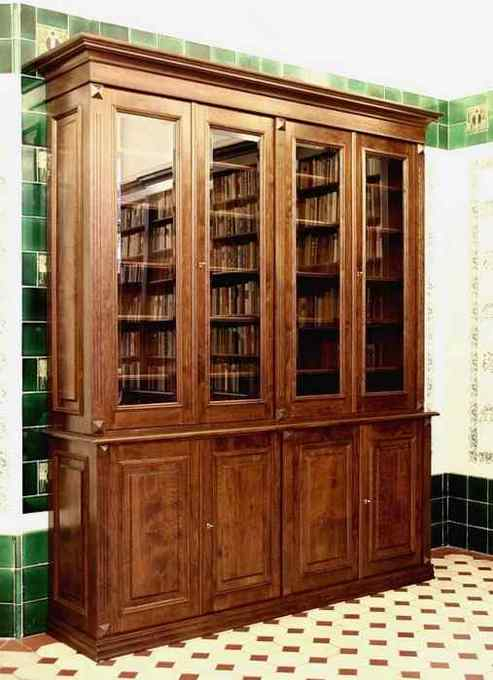 Bücherschrank Massivholz im Nussbaumton DOPPLER7 - Bild 3