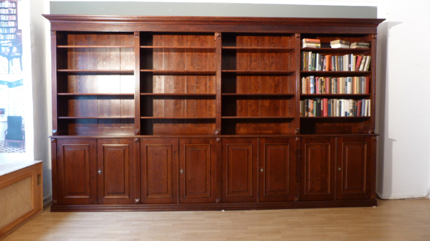 Massivholz Bücherwand, massiv Erle, komplett zerlegbar