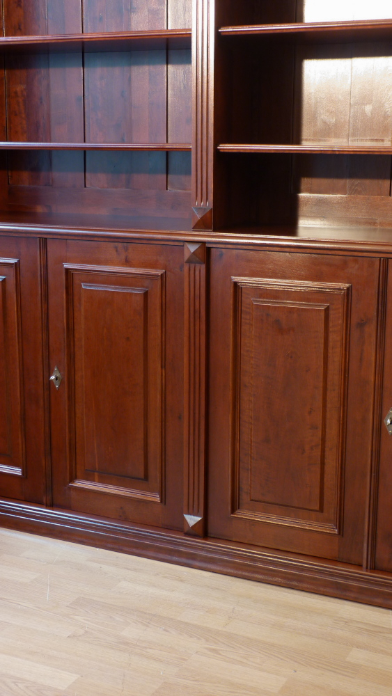 Massivholz Bücherwand, massiv Erle, komplett zerlegbar